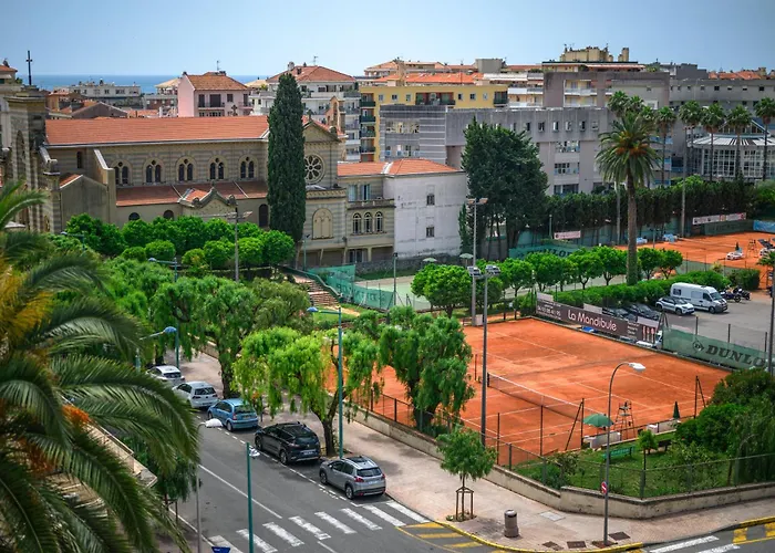 Spacieux 2p Design, Proche Gare, Tennis Et Plages