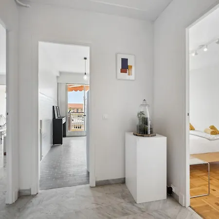 Spacieux 2p Design, Proche Gare, Tennis Et Plages מנטון