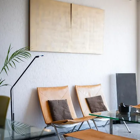 Apartment Spacieux 2p Design, Proche Gare, Tennis Et Plages Menton