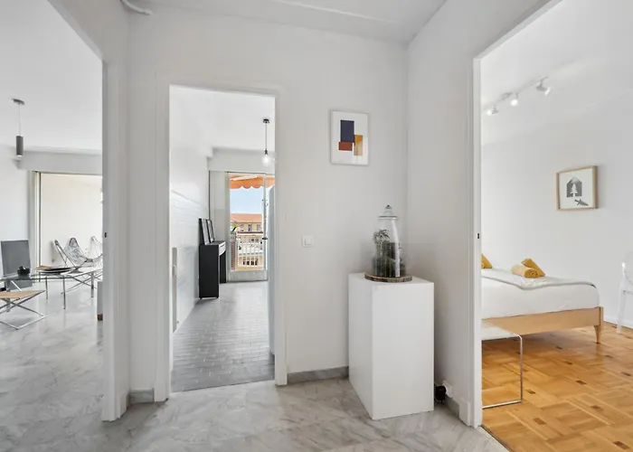 Spacieux 2p Design, Proche Gare, Tennis Et Plages 芒通