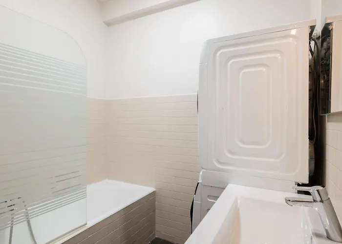 Spacieux 2p Design, Proche Gare, Tennis Et Plages Apartment Menton